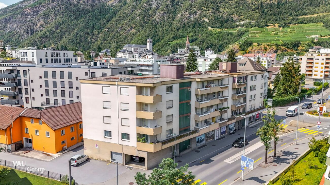 Un logement moderne de 5,5 pièces au cœur de Viège : spacieux, central et adapté aux familles