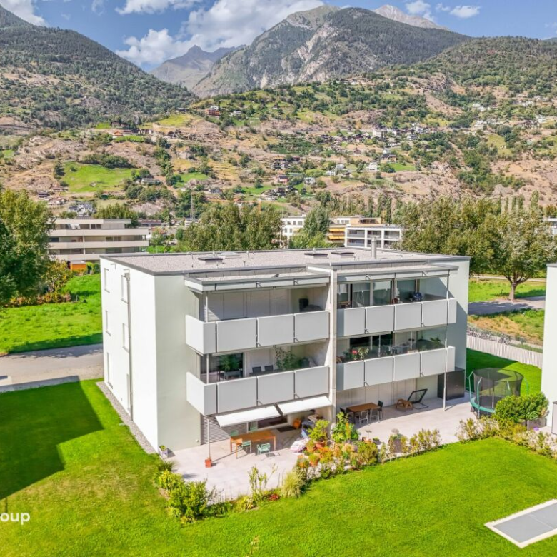 Résidence Le Roc : appartements luxueux offrant un confort 5 étoiles et une vue panoramique sur les montagnes