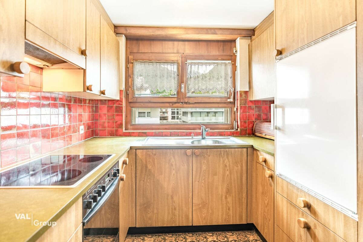 4.5-room apartment, balcony, panoramic view of the mountains
