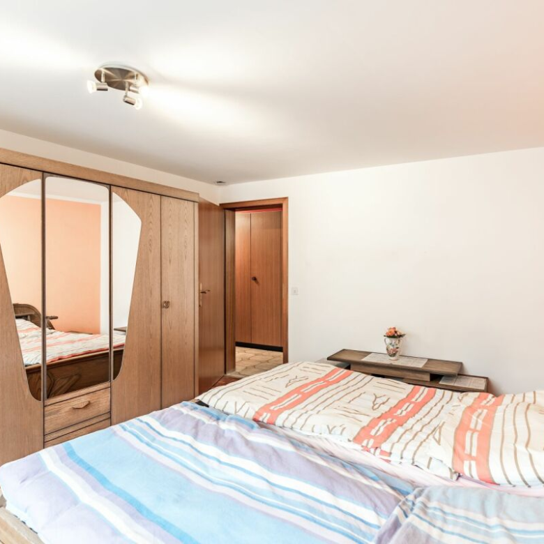 4.5-room apartment, balcony, panoramic view of the mountains