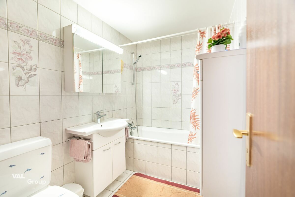 4.5-room apartment, balcony, panoramic view of the mountains