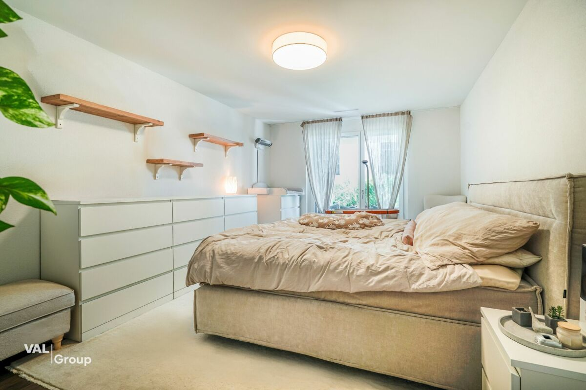 Luxuriöse 3.5-Zimmer-Gartenwohnung mit Smart-Home-System und privatem Fitnessraum