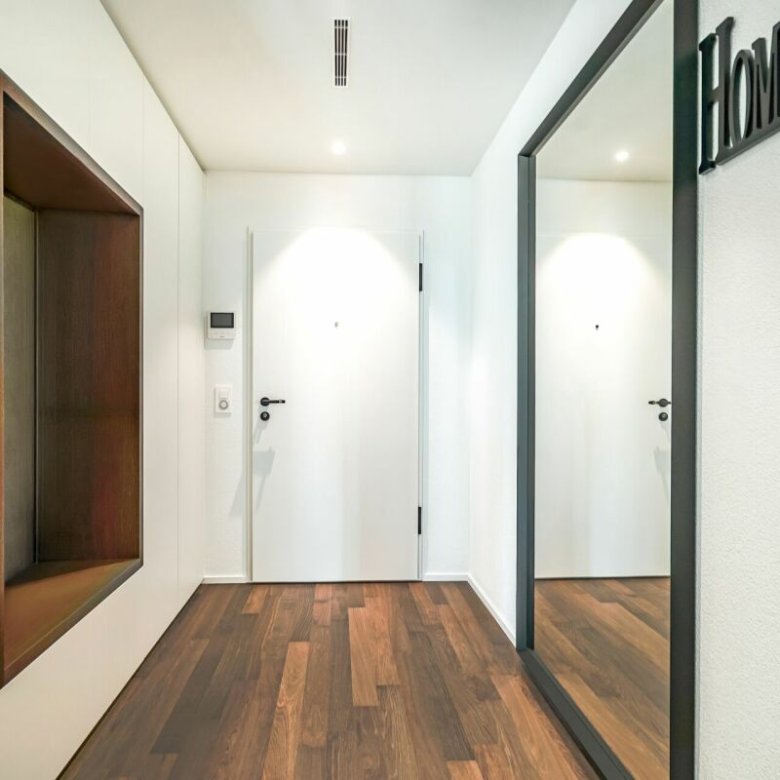 Luxuriöse 3.5-Zimmer-Gartenwohnung mit Smart-Home-System und privatem Fitnessraum