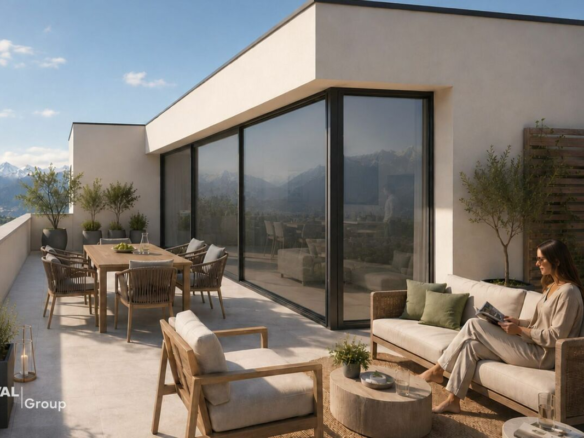 Herrliches Penthouse mit zwei schönen Terrassen und privatem Garten im Erdgeschoss