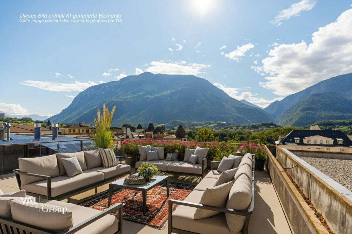 Penthouse duplex with rooftop terrace in the heart of the city