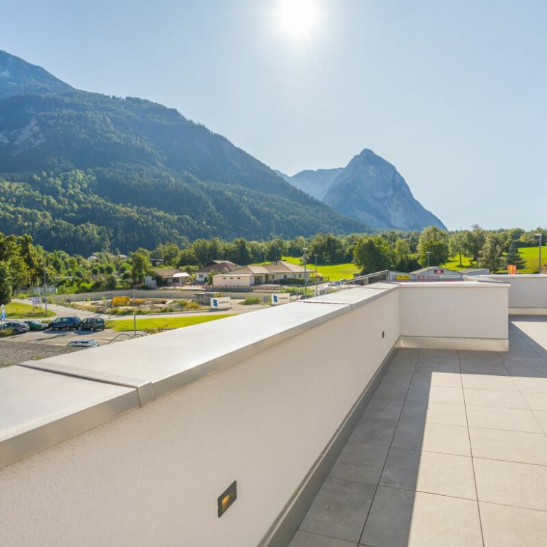 Hit the ball, arrive and relax a bit: exclusive penthouses in the golf residence