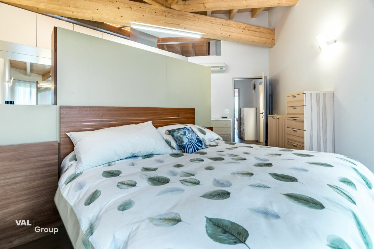 Appartement-penthouse exclusif de 4,5 pièces avec une grande terrasse et un sauna à Viège