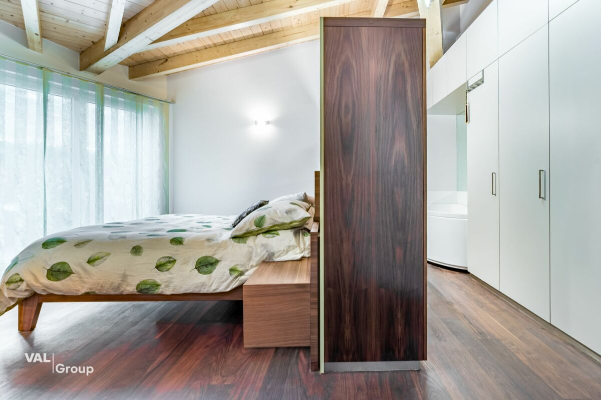 Appartement-penthouse exclusif de 4,5 pièces avec une grande terrasse et un sauna à Viège