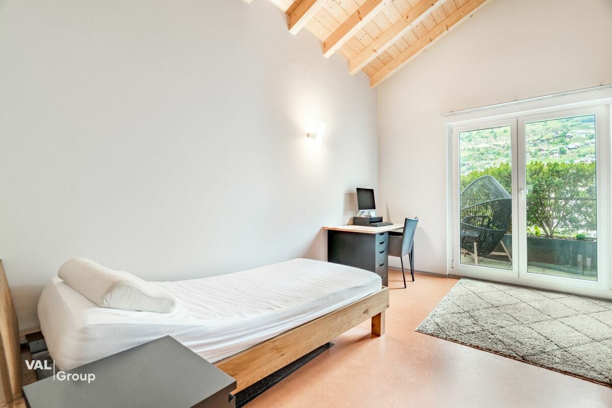Appartement-penthouse exclusif de 4,5 pièces avec une grande terrasse et un sauna à Viège
