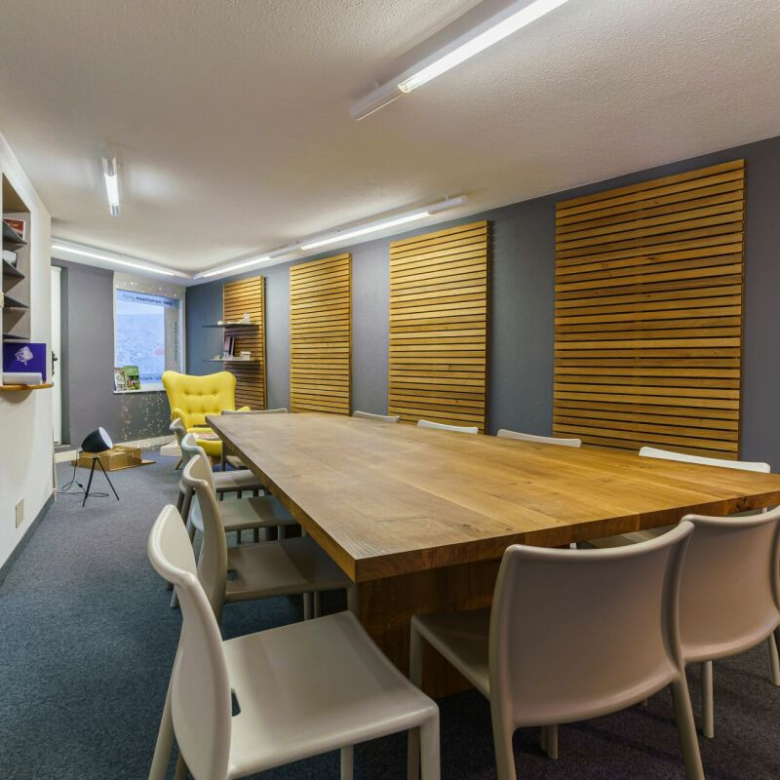 To rent: modern and bright administrative space – 1,200 m² in Aigle