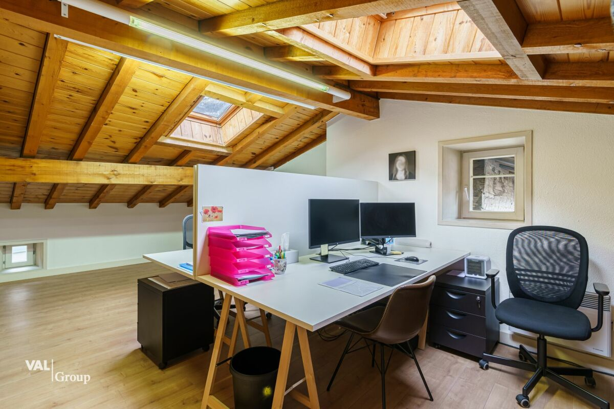 photo-04 Characteristic house with loft to rent in Brig-Glis: central, bright and versatile