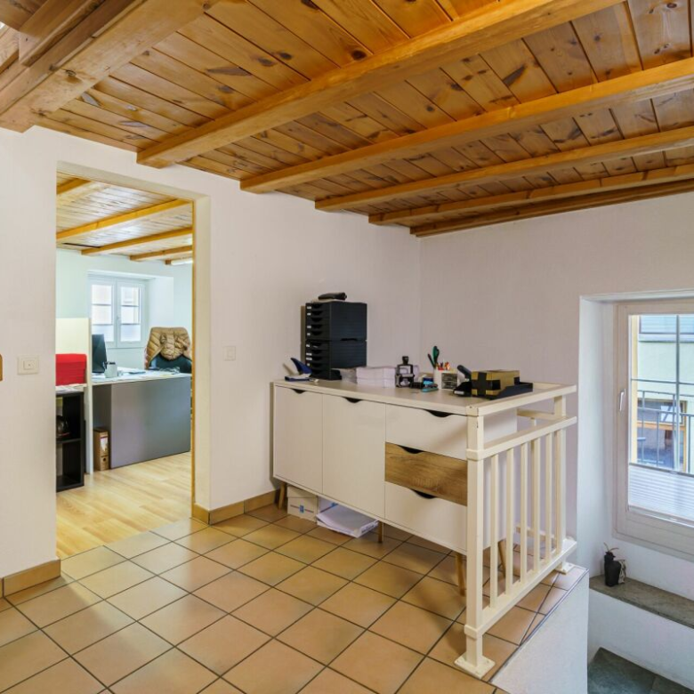 Characteristic house with loft to rent in Brig-Glis: central, bright and versatile