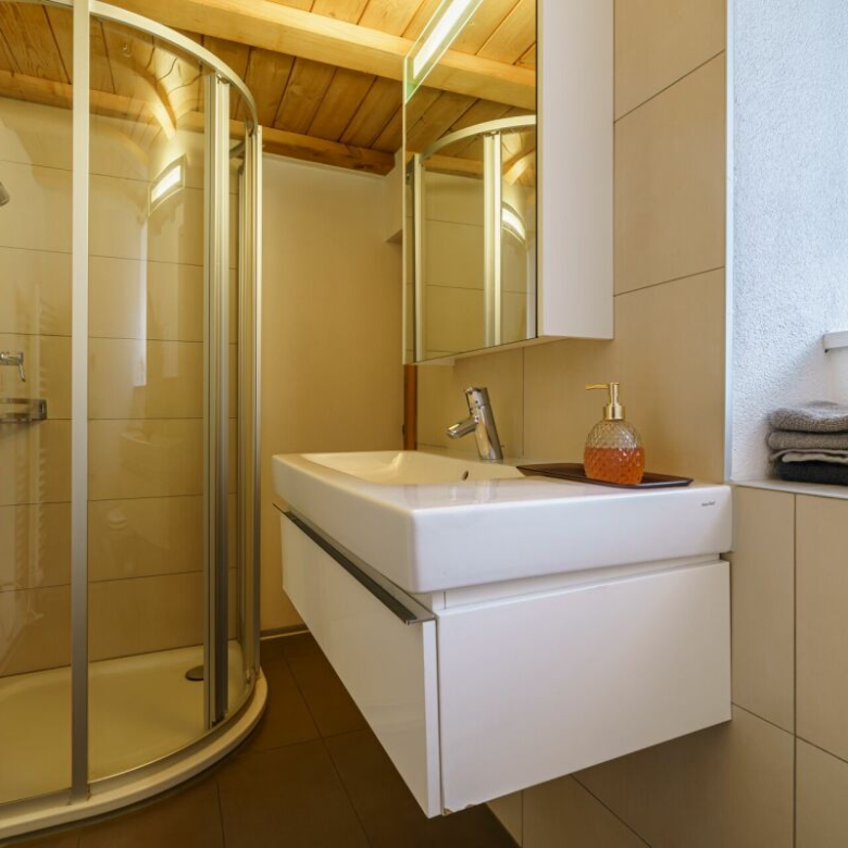Characteristic house with loft to rent in Brig-Glis: central, bright and versatile