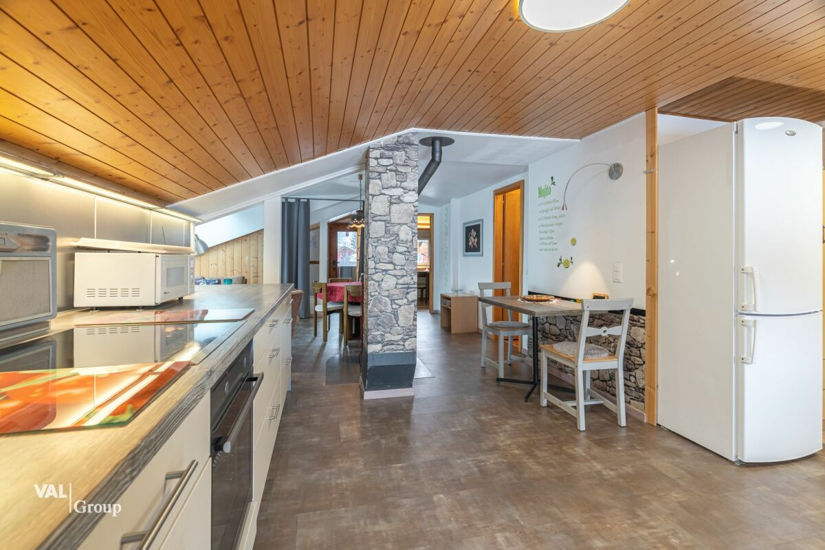Immeuble comprenant 4 appartements spacieux