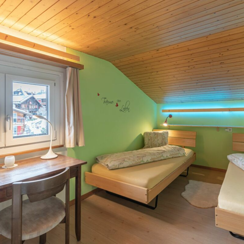 Immeuble comprenant 4 appartements spacieux