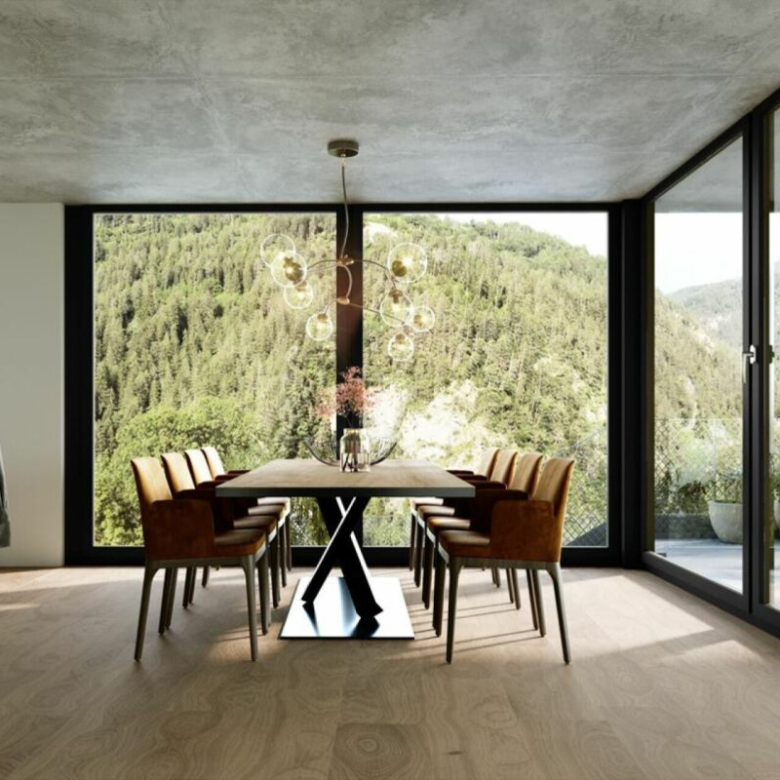 A unique investment opportunity in a highly sought-after residential neighborhood in Chur