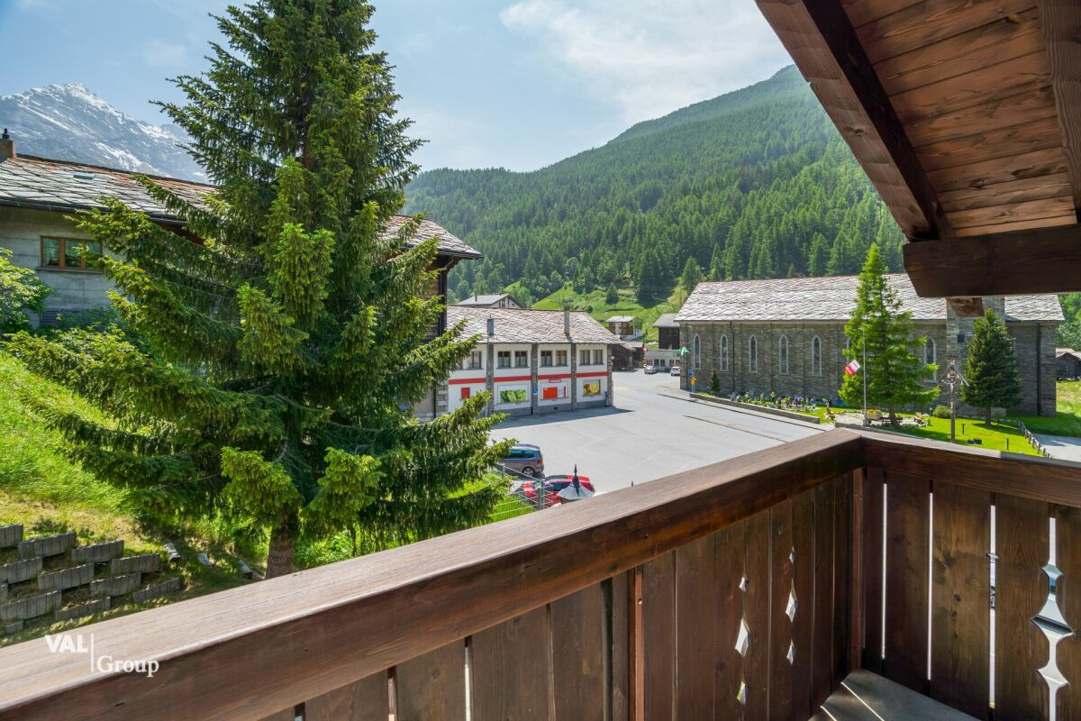 Exclusive secondary residences offering breathtaking views