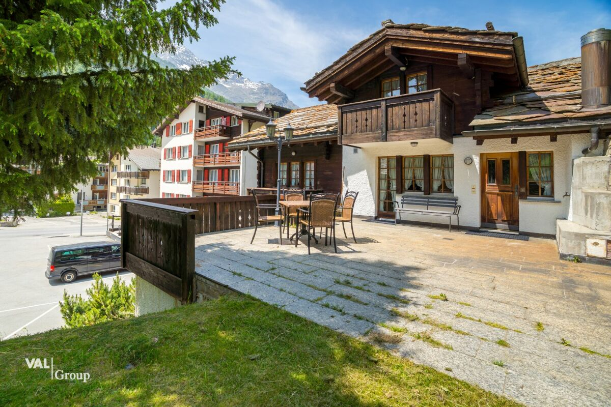 Exclusive secondary residences offering breathtaking views