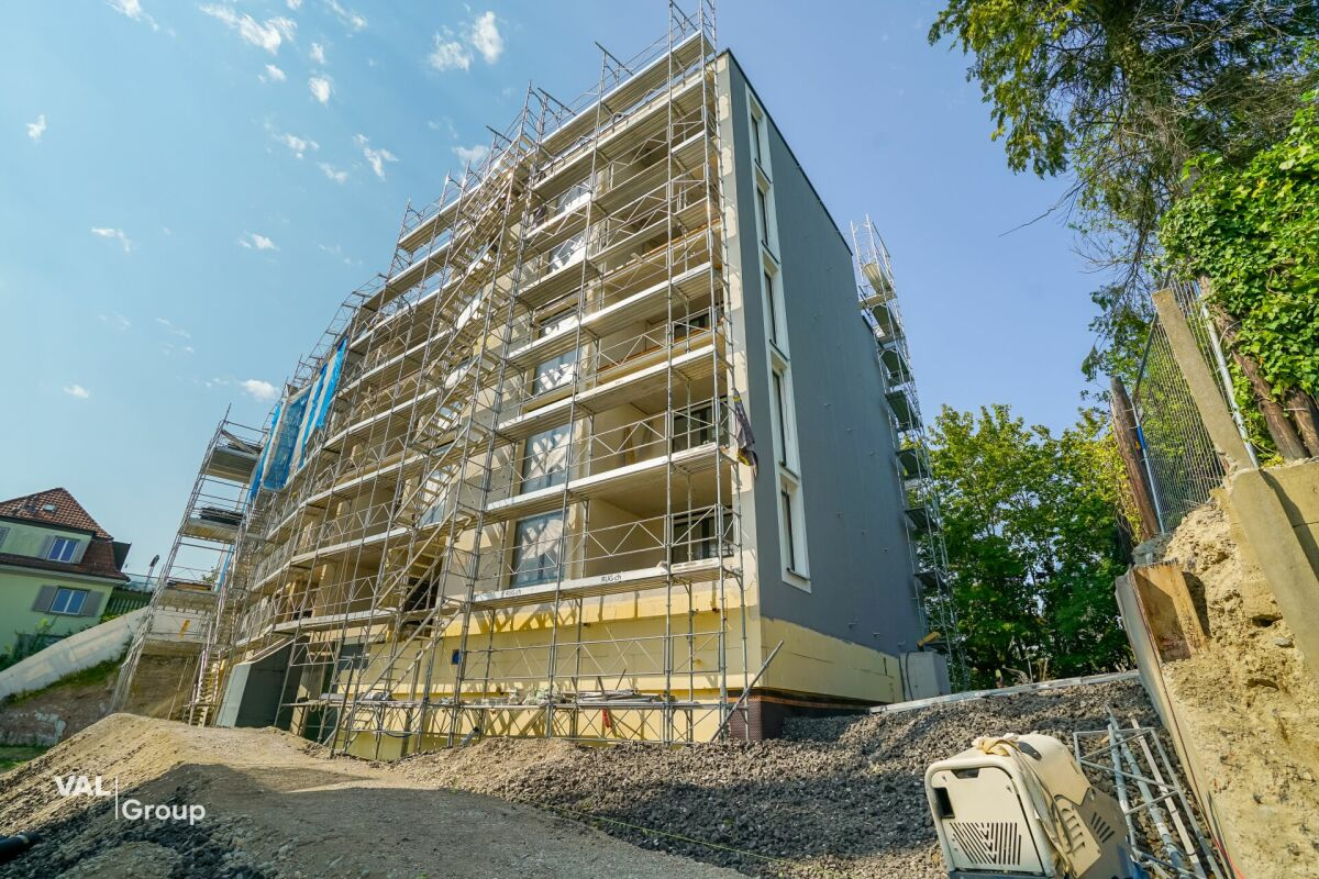 Modern urban apartment of 2.5 rooms in a new building in the Enge neighborhood