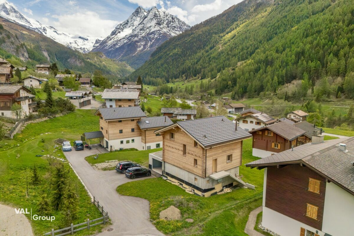 Chalet à aménager selon vos envies, emplacement exceptionnel