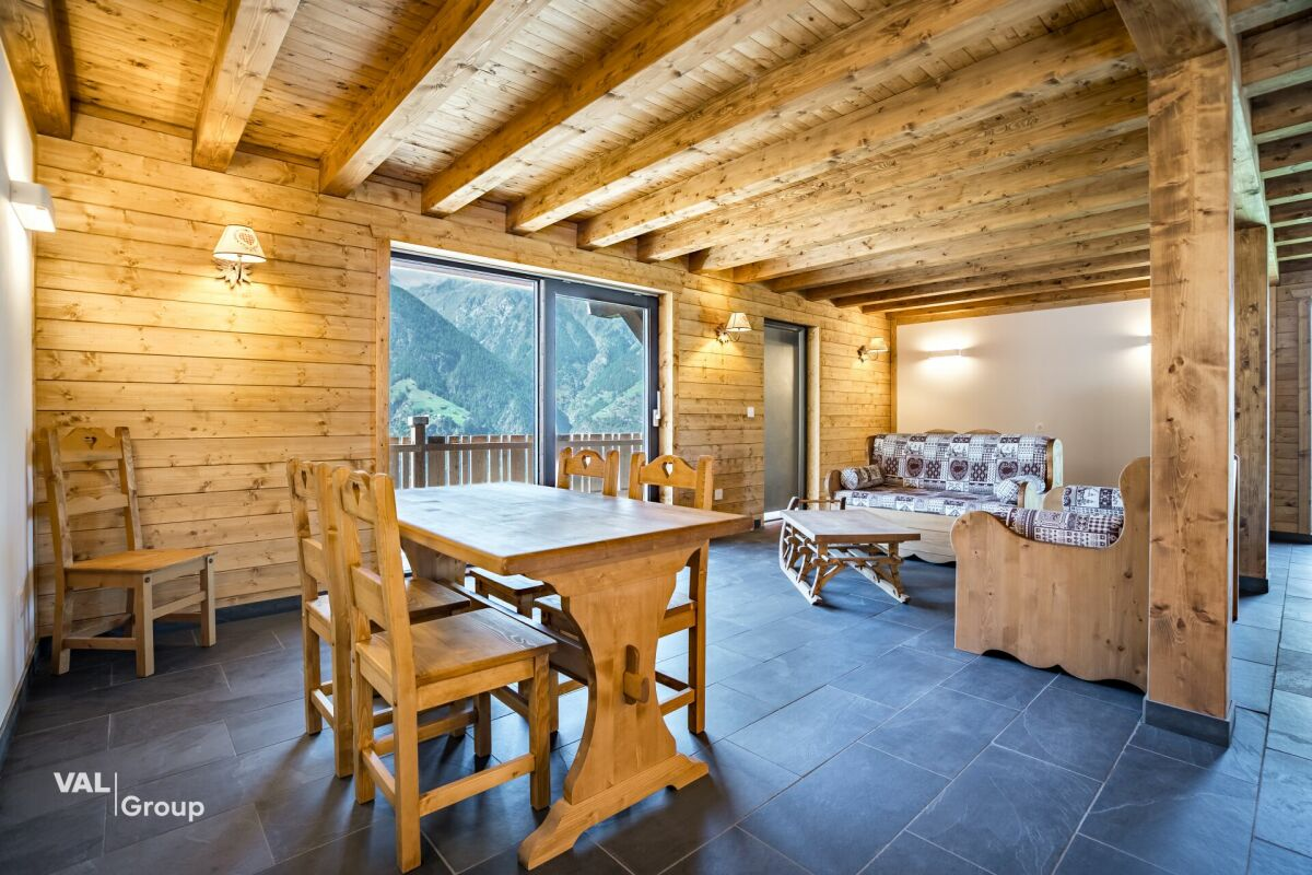 Das letzte Chalet: Neubau mit Zweitwohnsitz in Grächen