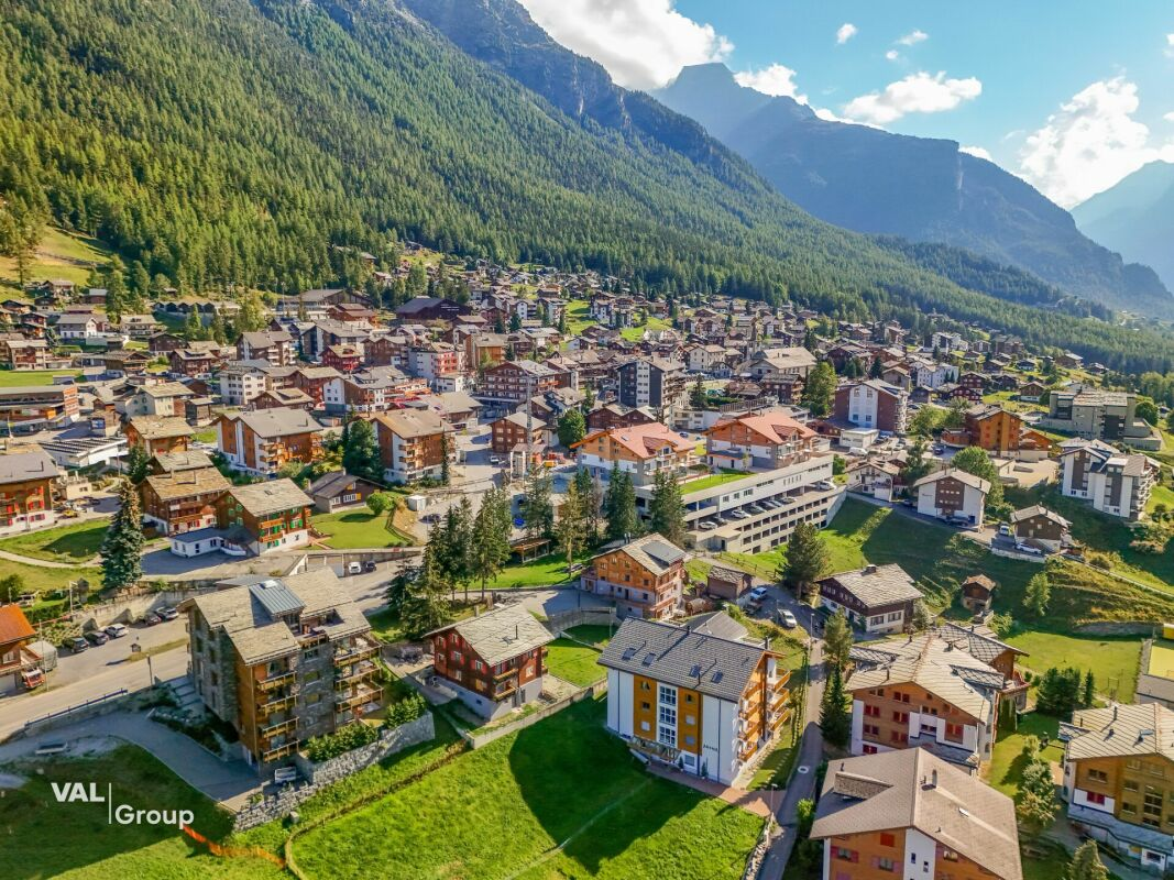 Das letzte Chalet: Neubau mit Zweitwohnsitz in Grächen