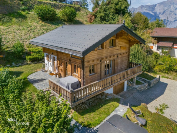Vue, confort et bien-être ! Superbe chalet meublé à La Tzoumaz