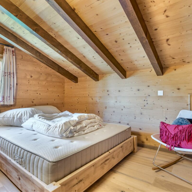 Aussicht, Komfort und Wohlbefinden! Prächtiges möbliertes Chalet in La Tzoumaz
