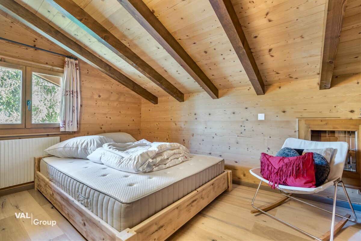 Aussicht, Komfort und Wohlbefinden! Prächtiges möbliertes Chalet in La Tzoumaz