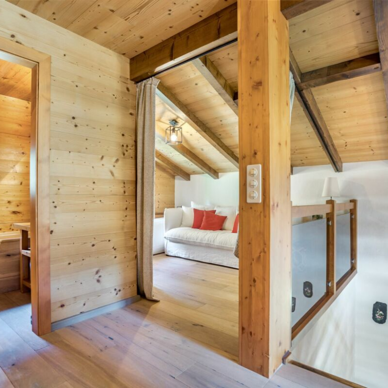 Aussicht, Komfort und Wohlbefinden! Prächtiges möbliertes Chalet in La Tzoumaz