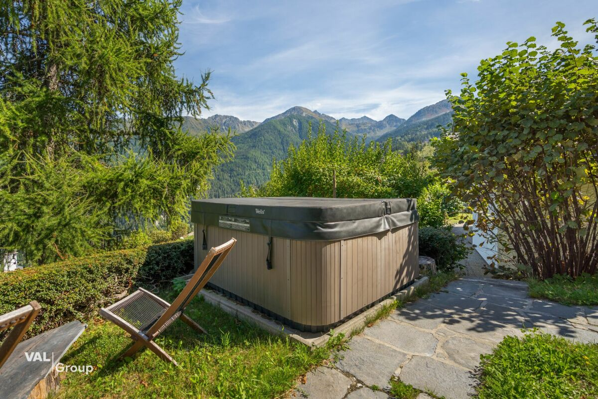 Aussicht, Komfort und Wohlbefinden! Prächtiges möbliertes Chalet in La Tzoumaz
