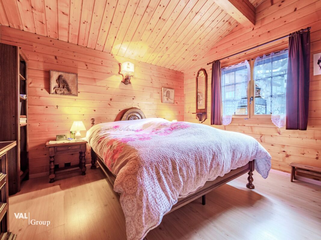 Chalet with exceptional panorama, enhanced by love and passion