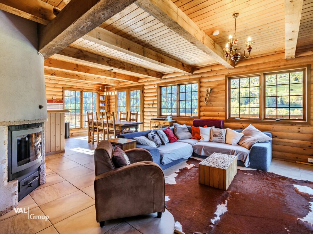 Magnifique chalet «canadien»