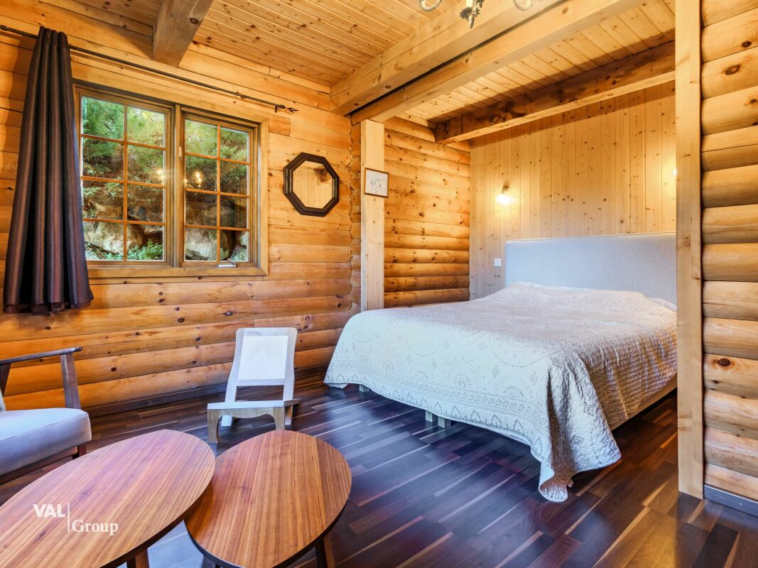 Magnifique chalet «canadien»