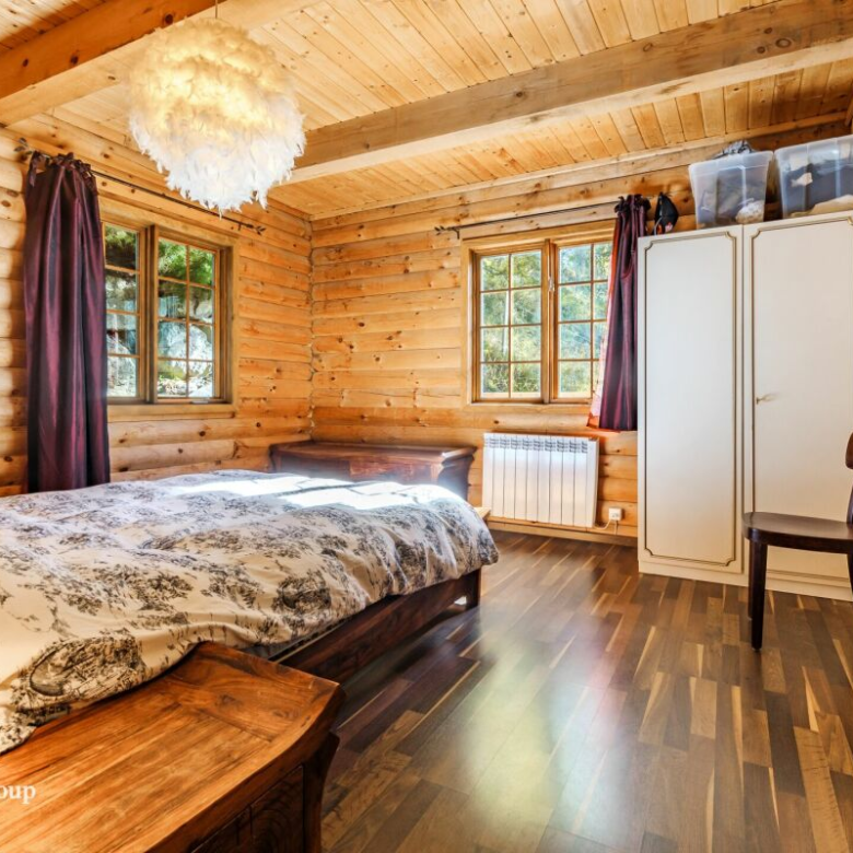 Magnifique chalet «canadien»
