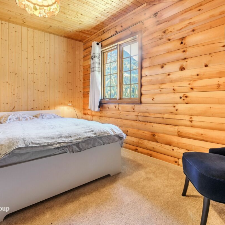 Magnifique chalet «canadien»