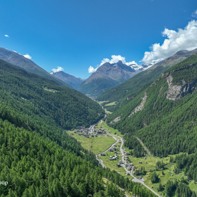 Appartement de 3,5 pièces dans un chalet alpin chaleureux