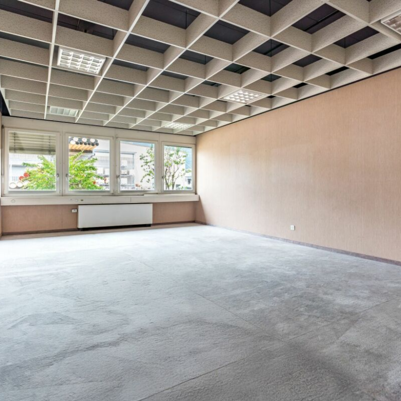 To rent: modern and bright administrative space – 1,200 m² in Aigle