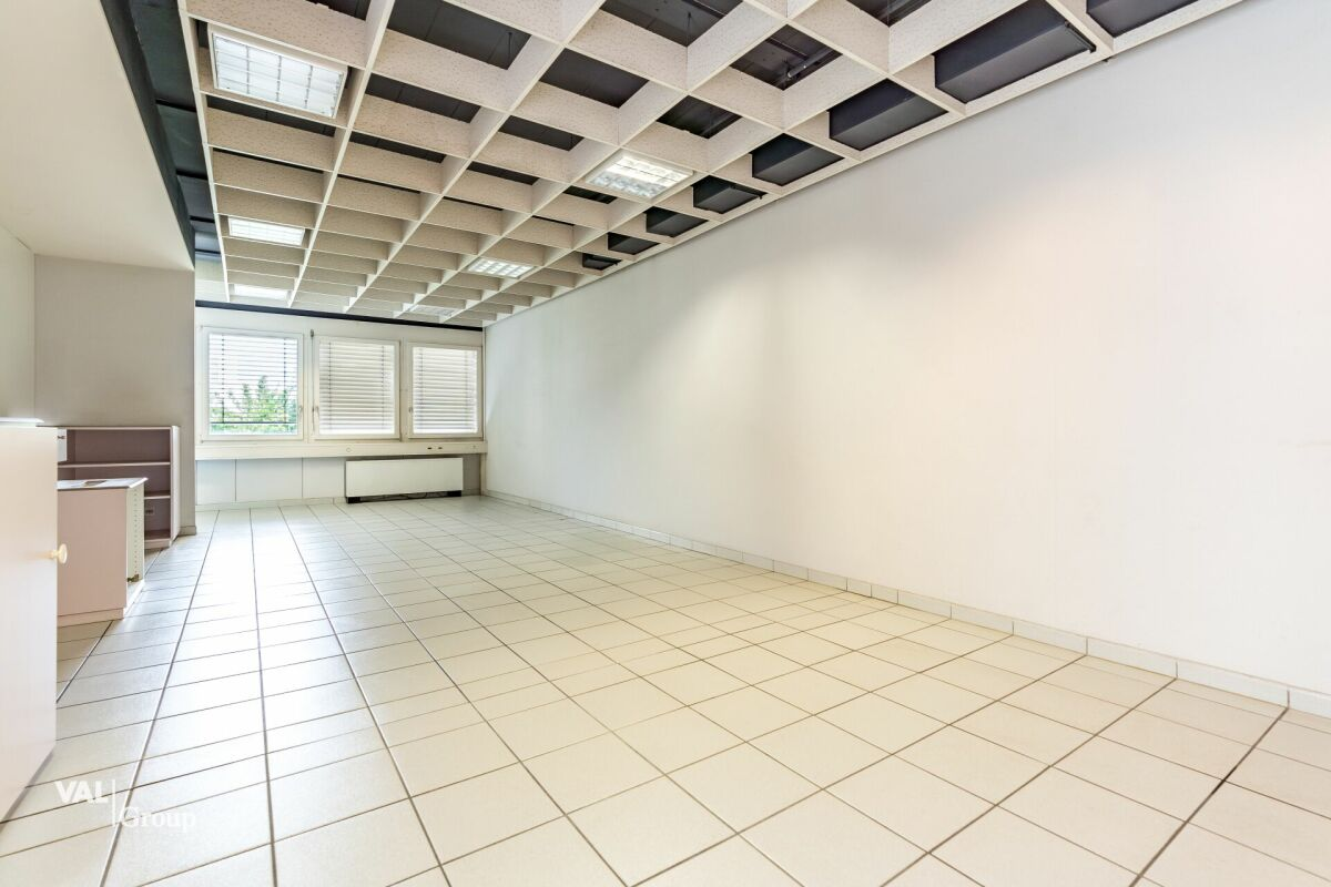 To rent: modern and bright administrative space – 1,200 m² in Aigle