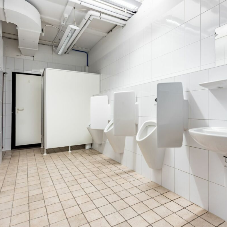 To rent: modern and bright administrative space – 1,200 m² in Aigle