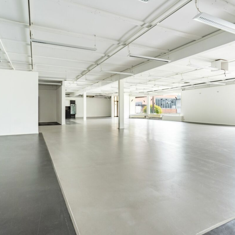 To rent: modern and bright administrative space – 1,200 m² in Aigle