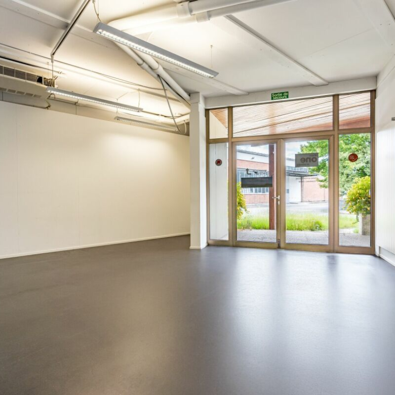 To rent: modern and bright administrative space – 1,200 m² in Aigle