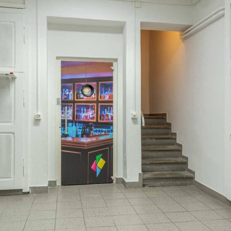 Multipurpose premises located in the heart of Brig