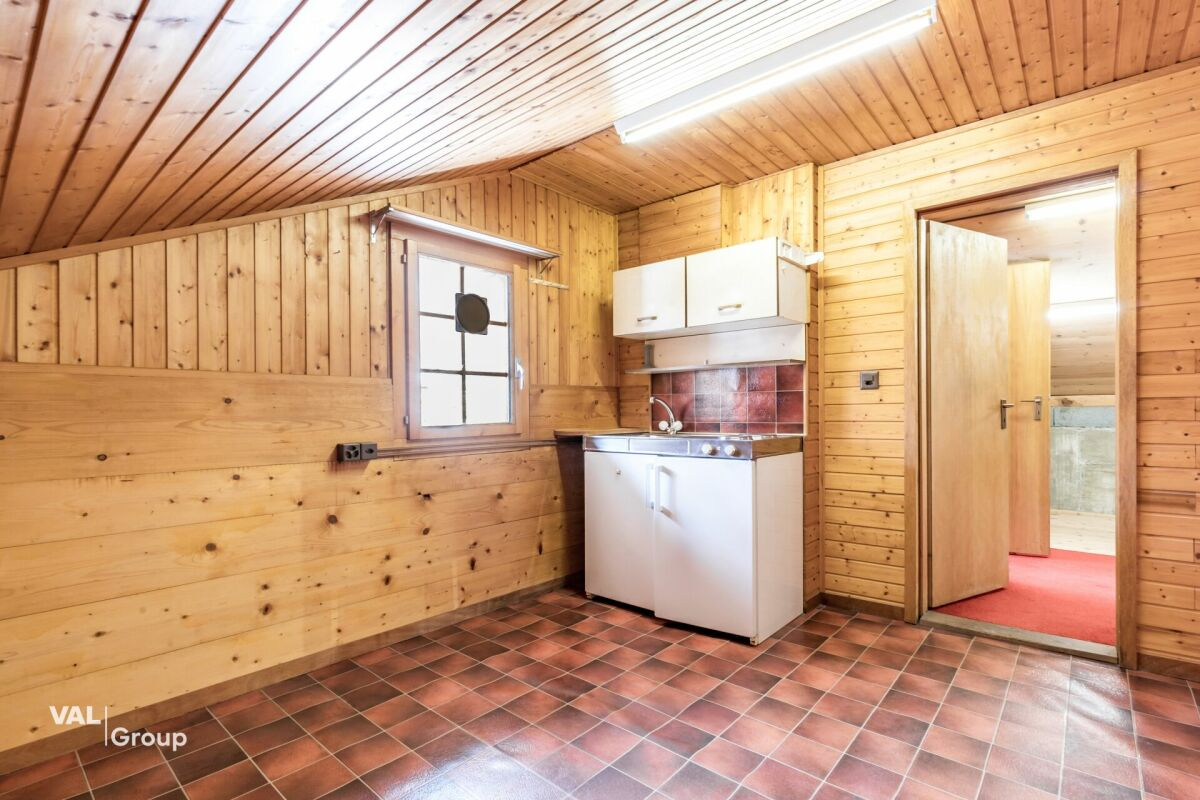 Local commercial à rénover avec possibilité de transformation en logements