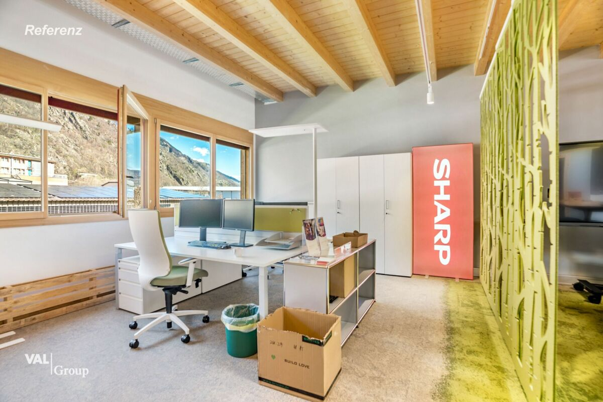 Modern warehouse for versatile use to rent in a prime location