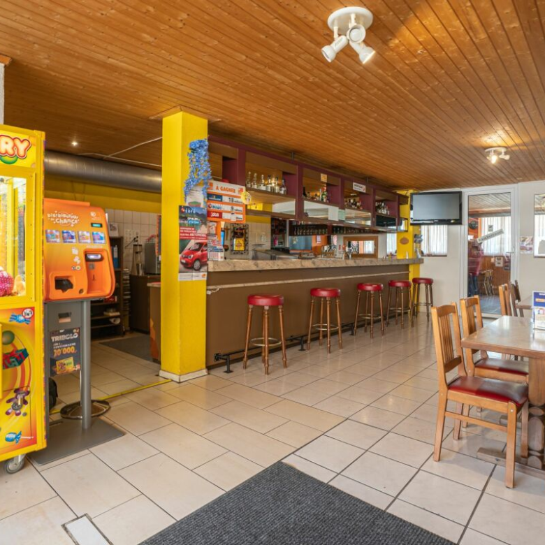 Restaurant for rent, well located