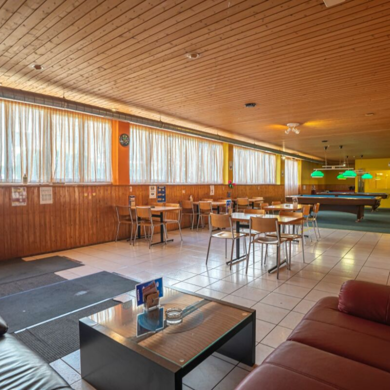 Restaurant for rent, well located