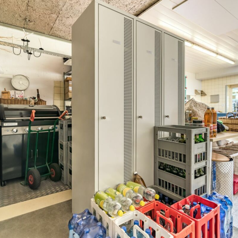 Local commercial plein de charme et offrant un beau potentiel au centre de Raron