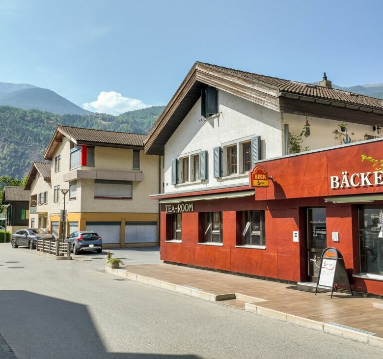 Local commercial plein de charme et offrant un beau potentiel au centre de Raron
