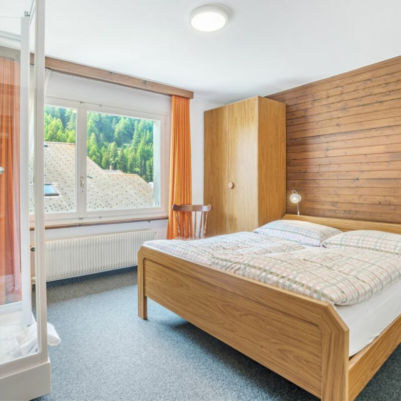Investment Opportunity in the Heart of the Saas Valley – Hotel or Secondary Residences Authorized in Saas-Grund